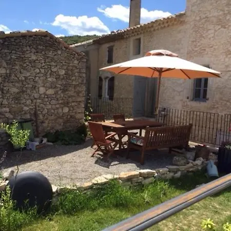Coquelicots Holiday home *