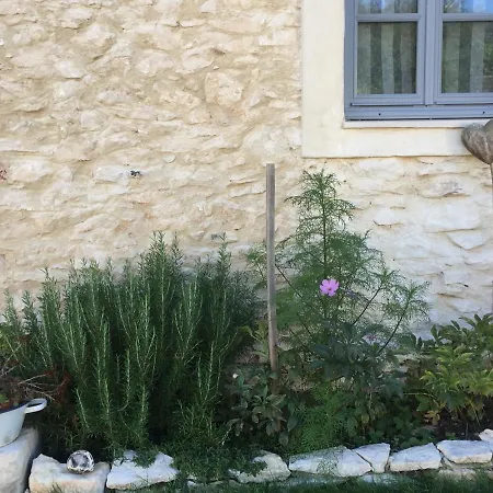 Holiday home Coquelicots