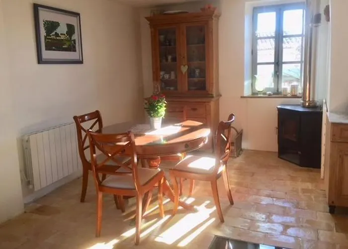 Holiday home Coquelicots *